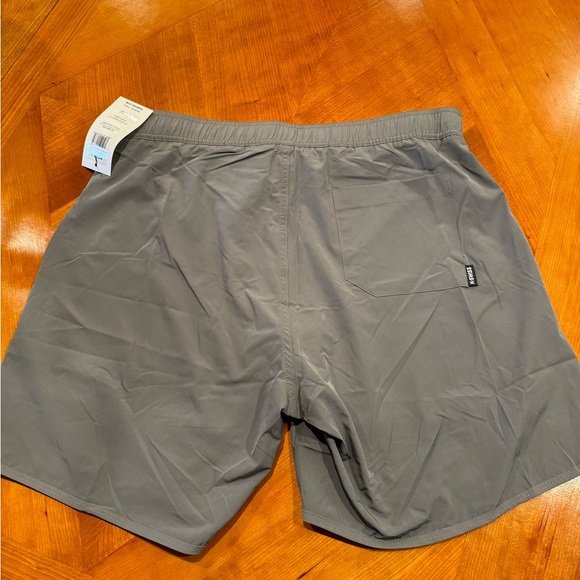 K-Swiss 7” Player Short - Picture 3 of 5
